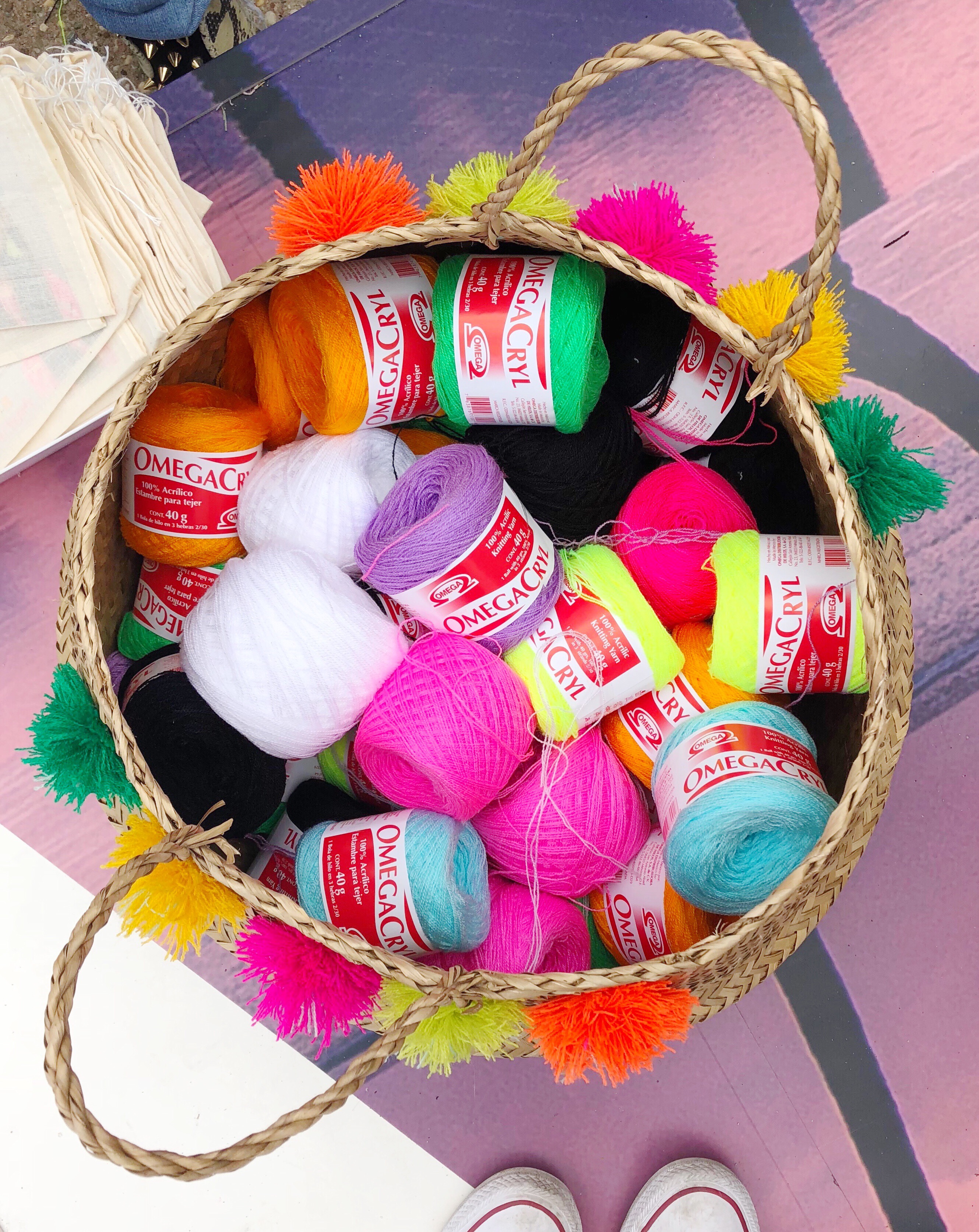 Favorito Yarn Bundle - Peace Love Neon – The Neon Tea Party